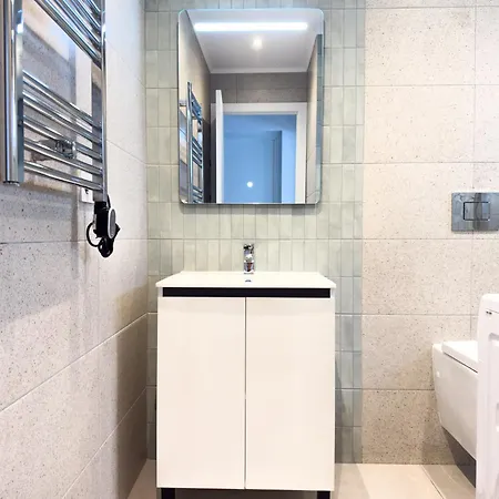 아파트 110 - Beachside Renovated 1br 5 Min From *